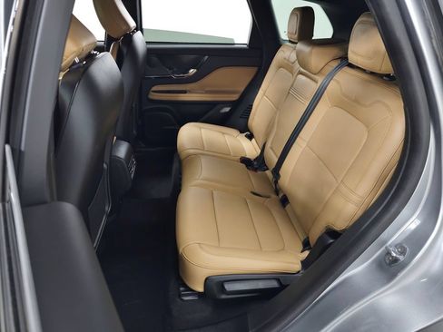 Used 2023 Lincoln Corsair Reserve FWD image 31