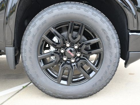 New 2026 GMC Sierra 1500 Elevation w/ LPO, Elevation Black Package image 14