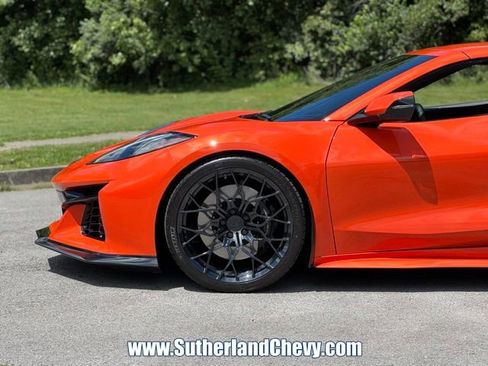 Used 2026 Chevrolet Corvette Z06 w/ Battery Protection Package RWD image 8