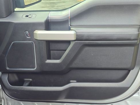 Used 2018 Ford F150 Lariat w/ Equipment Group 502A Luxury image 23