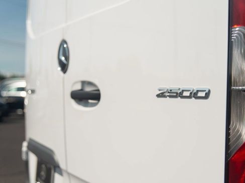 Used 2024 Mercedes-Benz Sprinter 144 Cargo image 16