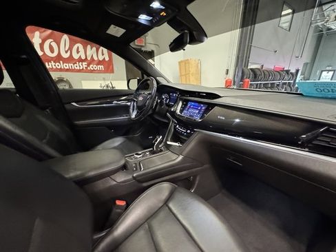 Used 2020 Cadillac XT6 Sport AWD/4WD image 12