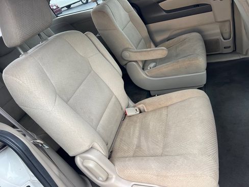 Used 2015 Honda Odyssey LX image 17