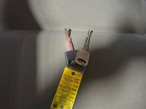 Used 2011 Ford E-350 and Econoline 350 Super Duty w/ Insulation Pkg image 23