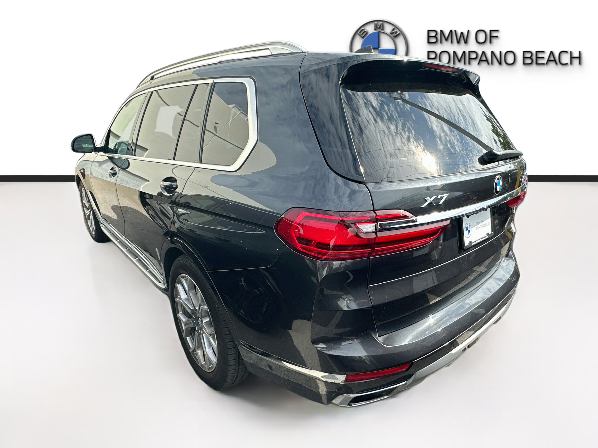 Used 2021 BMW X7 xDrive40i AWD/4WD image 4