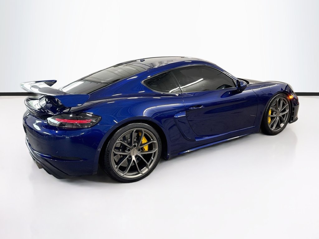 Used 2020 Porsche 718 Cayman GT4 RWD image 5