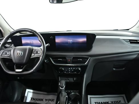 Used 2025 Buick Encore GX Sport Touring w/ Advanced Technology Package AWD/4WD image 7