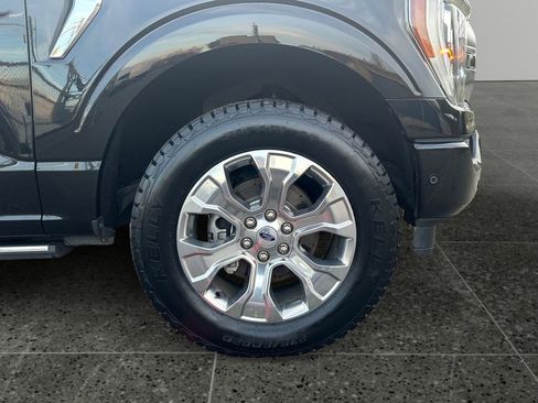 Used 2021 Ford F150 Platinum w/ FX4 Off-Road Package image 9