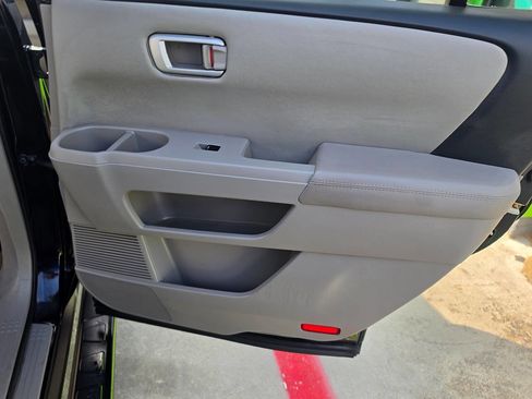 Used 2014 Honda Pilot EX image 26