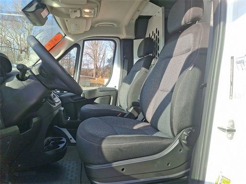 Used 2025 RAM ProMaster 2500 w/ Storage Group image 12