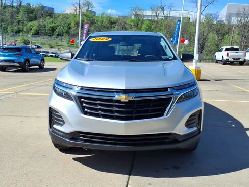 Used 2022 Chevrolet Equinox LS w/ LPO, Floor Liner Package image 6