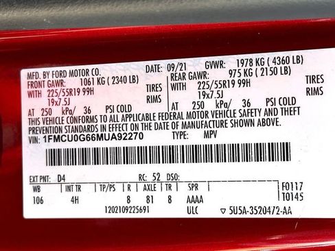 Used 2021 Ford Escape SE w/ SE Sport Appearance Package FWD image 32