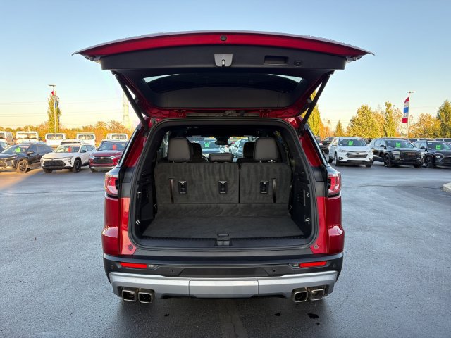 Used 2024 GMC Acadia Elevation w/ Luxury Package AWD/4WD image 17