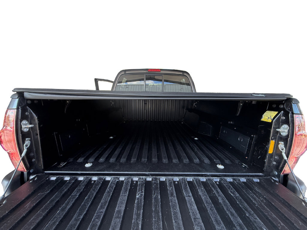 Used 2015 Toyota Tacoma PreRunner w/ Convenience Package RWD image 19