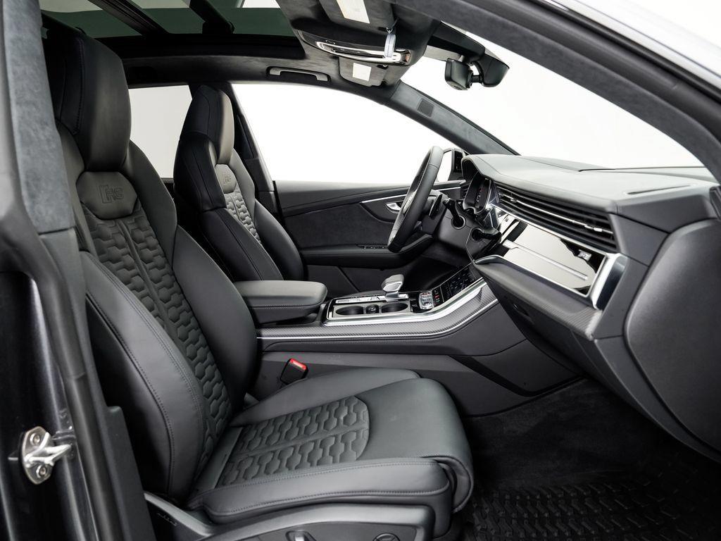 Certified 2026 Audi RS Q8 performance AWD/4WD image 23