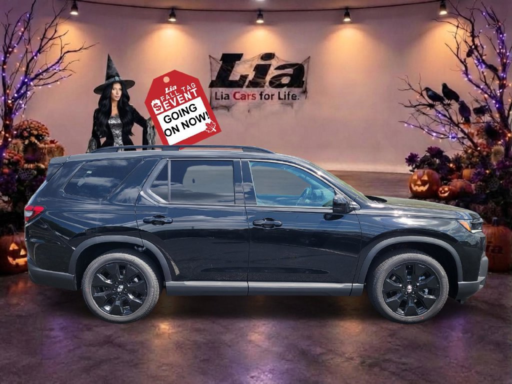 New 2026 Honda Pilot Black Edition image 2