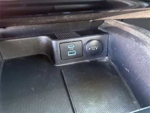 Used 2022 Ford Escape SE w/ Convenience Package image 29