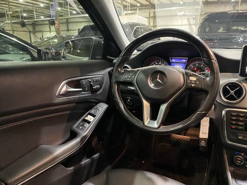 Used 2015 Mercedes-Benz GLA 250 image 3
