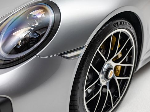 Used 2017 Porsche 911 Turbo S image 11