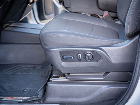 Used 2023 Chevrolet Silverado 2500 LT w/ Convenience Package image 15