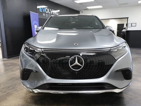 Used 2023 Mercedes-Benz EQS 450+ SUV image 5