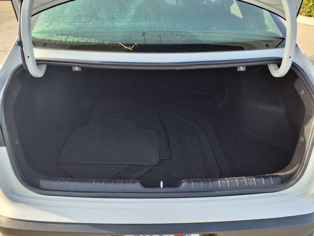 Used 2025 Kia K4 FWD image 9