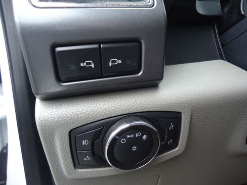 Used 2022 Ford F250 XLT w/ XLT Value Package image 17