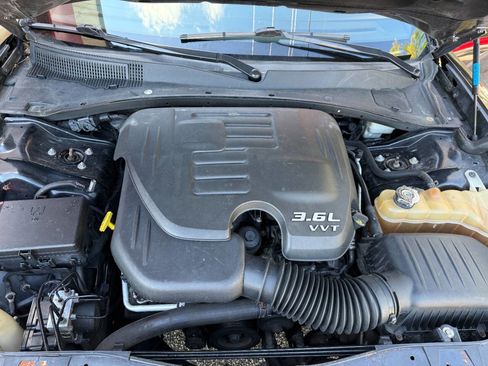 Used 2013 Dodge Charger SXT Plus image 19