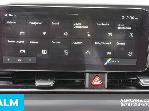 Used 2025 Kia Carnival FWD image 39