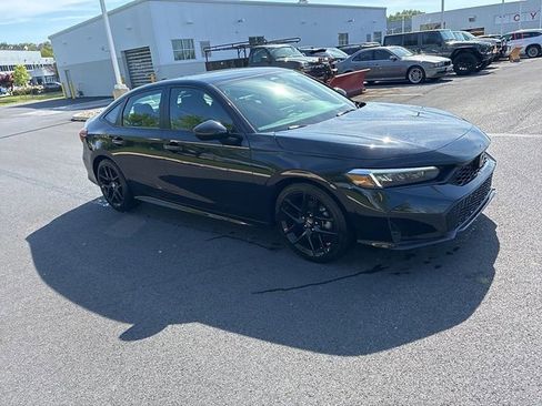 Used 2025 Honda Civic Sport image 3