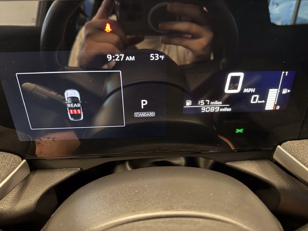 Used 2025 Nissan Kicks SV FWD image 10