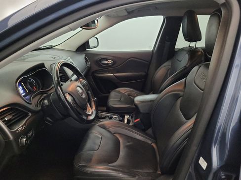 Used 2021 Jeep Cherokee Latitude Lux AWD/4WD image 17