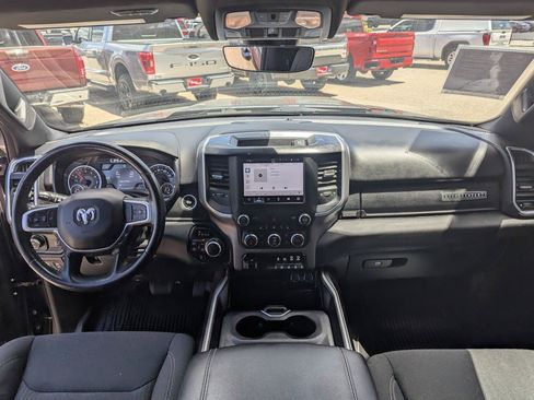 Used 2022 RAM 1500 Big Horn AWD/4WD image 23