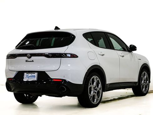 Used 2024 Alfa Romeo Tonale Veloce AWD/4WD image 7