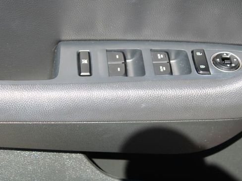 Used 2019 Hyundai Sonata Limited w/ Cargo Package image 11