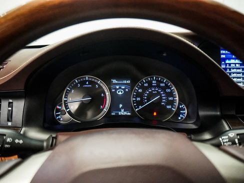 Used 2018 Lexus ES 350 w/ Luxury Package w/Wood Trim FWD image 40
