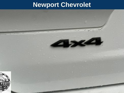 Used 2023 Jeep Grand Cherokee L Laredo image 28