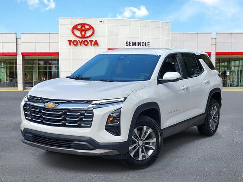 Used 2026 Chevrolet Equinox LT FWD image 1