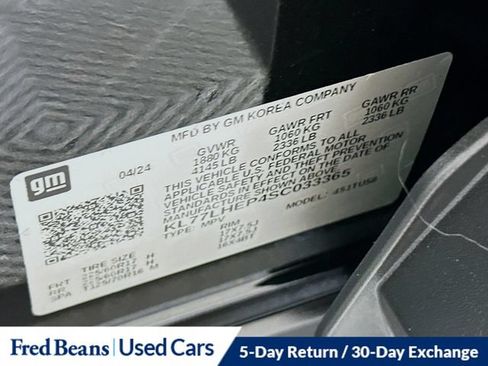 Used 2025 Chevrolet Trax LT w/ Driver Confidence Package FWD image 37
