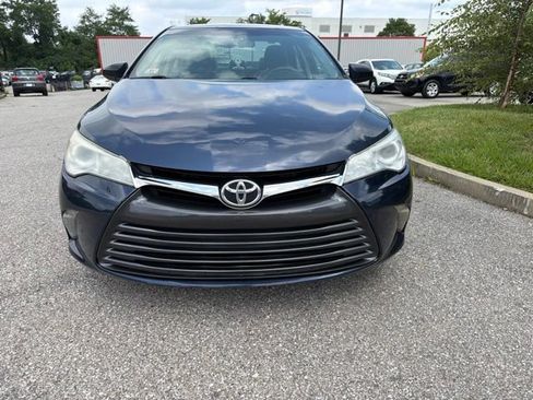 Used 2016 Toyota Camry XLE FWD image 2