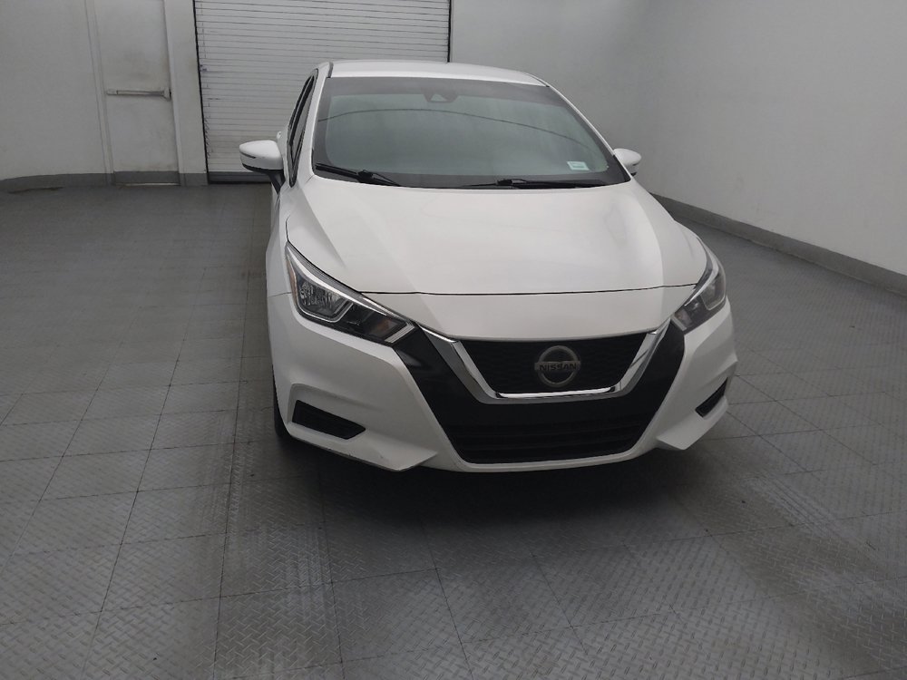 Used 2021 Nissan Versa SV FWD image 14