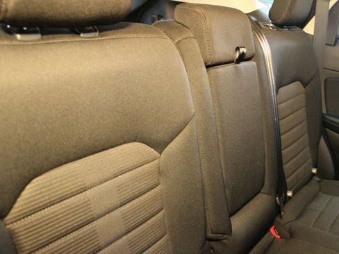 Used 2019 Ford Edge SEL image 14