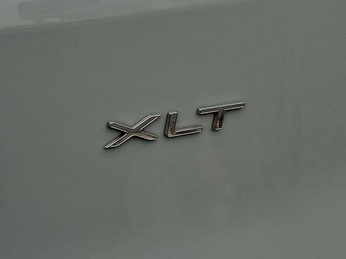 Used 2024 Ford Transit 350 XLT image 23