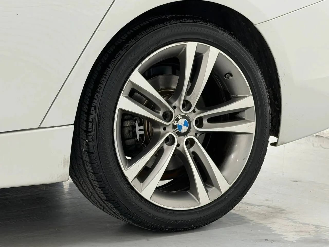 Used 2017 BMW 330i Sedan RWD image 46