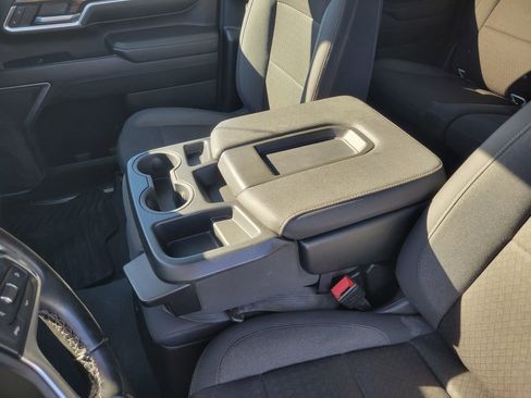 Used 2024 Chevrolet Silverado 2500 LT image 18