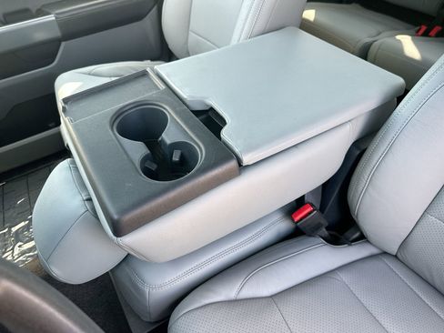 Used 2022 Ford F150 XLT image 20