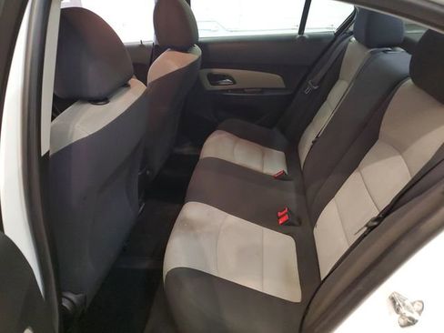 Used 2015 Chevrolet Cruze LS image 26