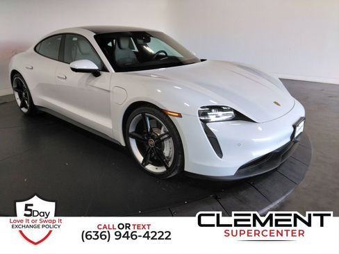 Used 2022 Porsche Taycan image 3