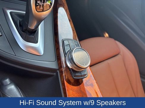 Used 2017 BMW 330i xDrive Wagon image 16