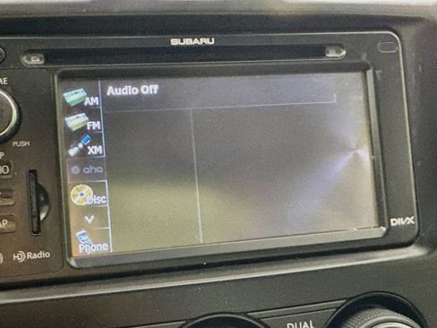 Used 2015 Subaru Forester 2.5i Touring w/ Eyesight & Navigation System AWD/4WD image 17